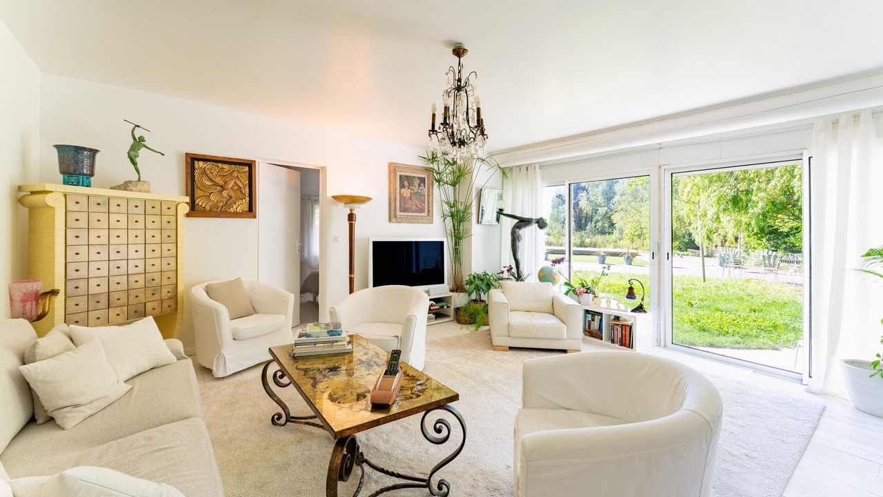Photo of Livingroom in Chateauneuf-de-Gadagne