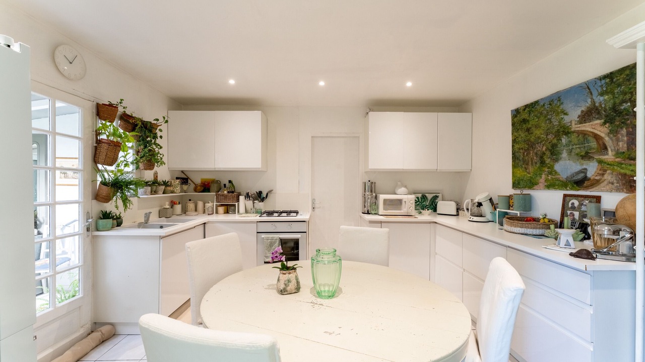 Photo of Kitchen in Chateauneuf-de-Gadagne