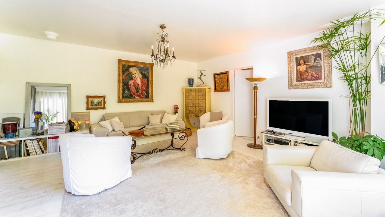 Photo of Livingroom in Chateauneuf-de-Gadagne
