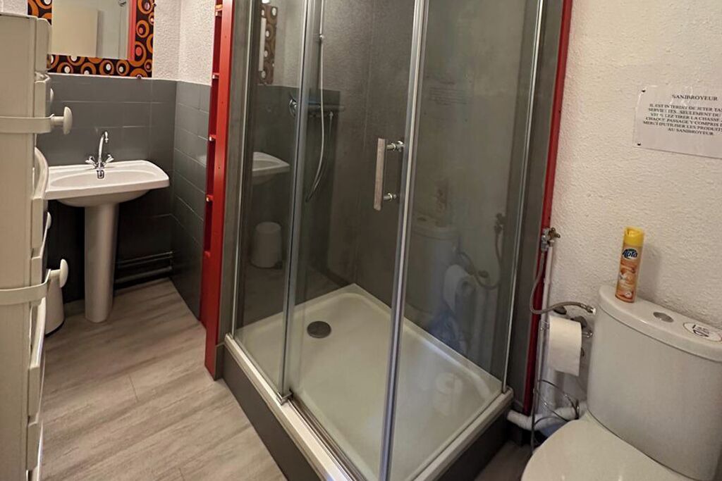 Photo of Bathroom in Bellefontaine