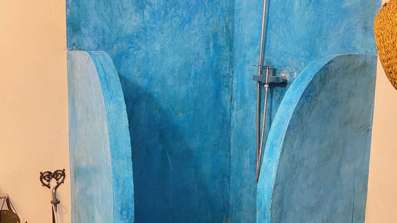 Photo of Bathroom in Rustrel