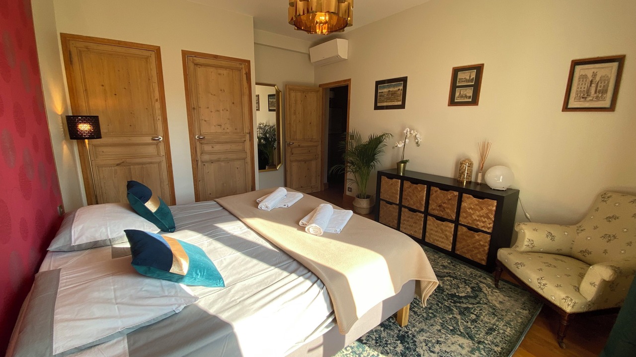 Photo of Bedroom in Chateauneuf-du-Pape