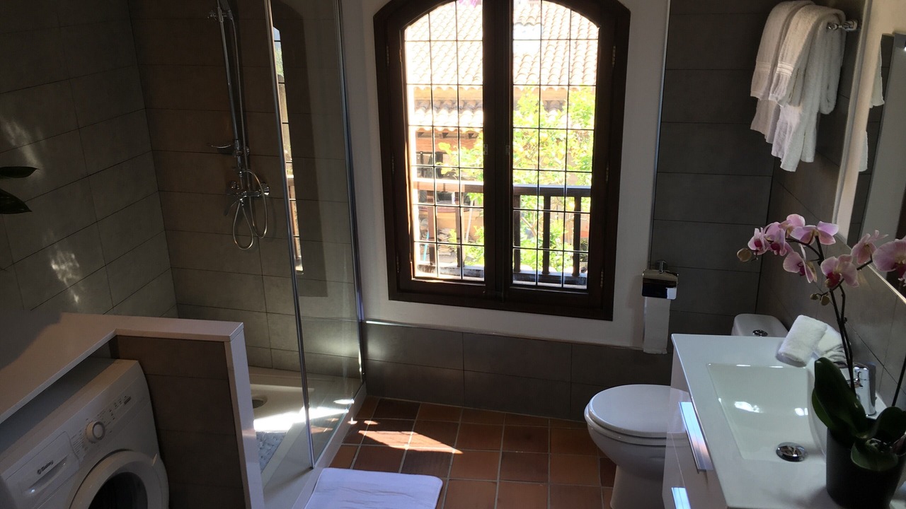 Photo of Bathroom in Arta