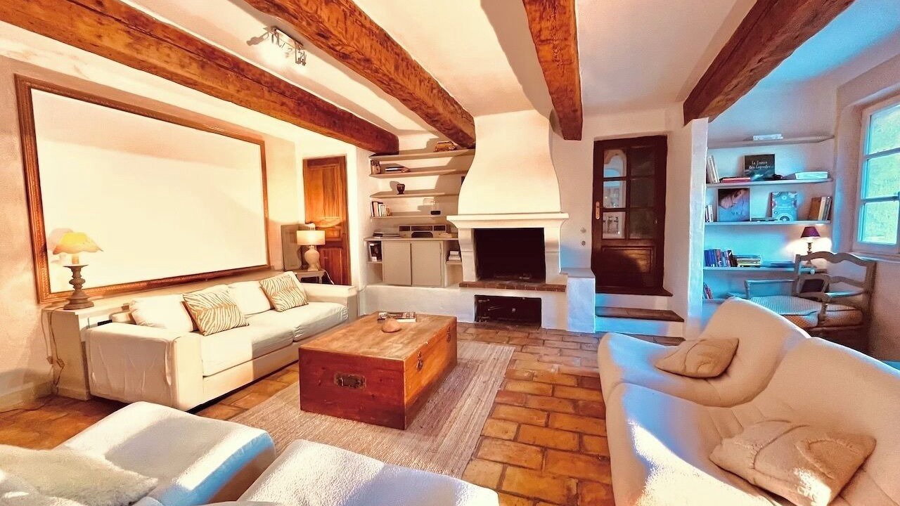 Photo of Livingroom in Le Tholonet