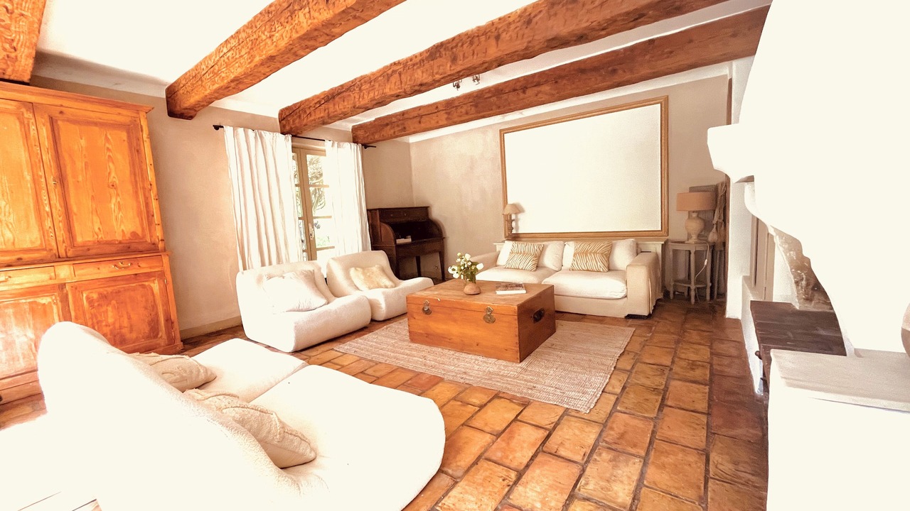 Photo of Livingroom in Le Tholonet