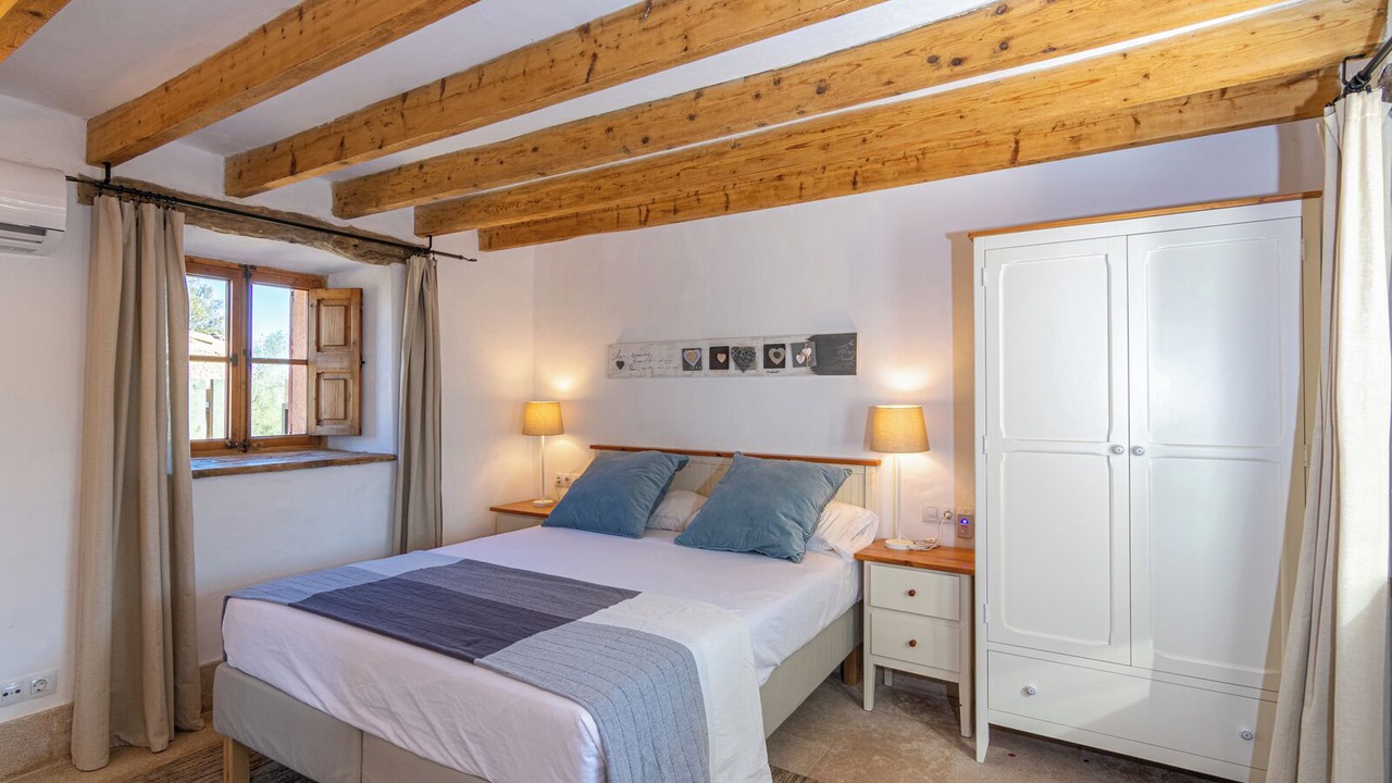Photo of Bedroom in Inca