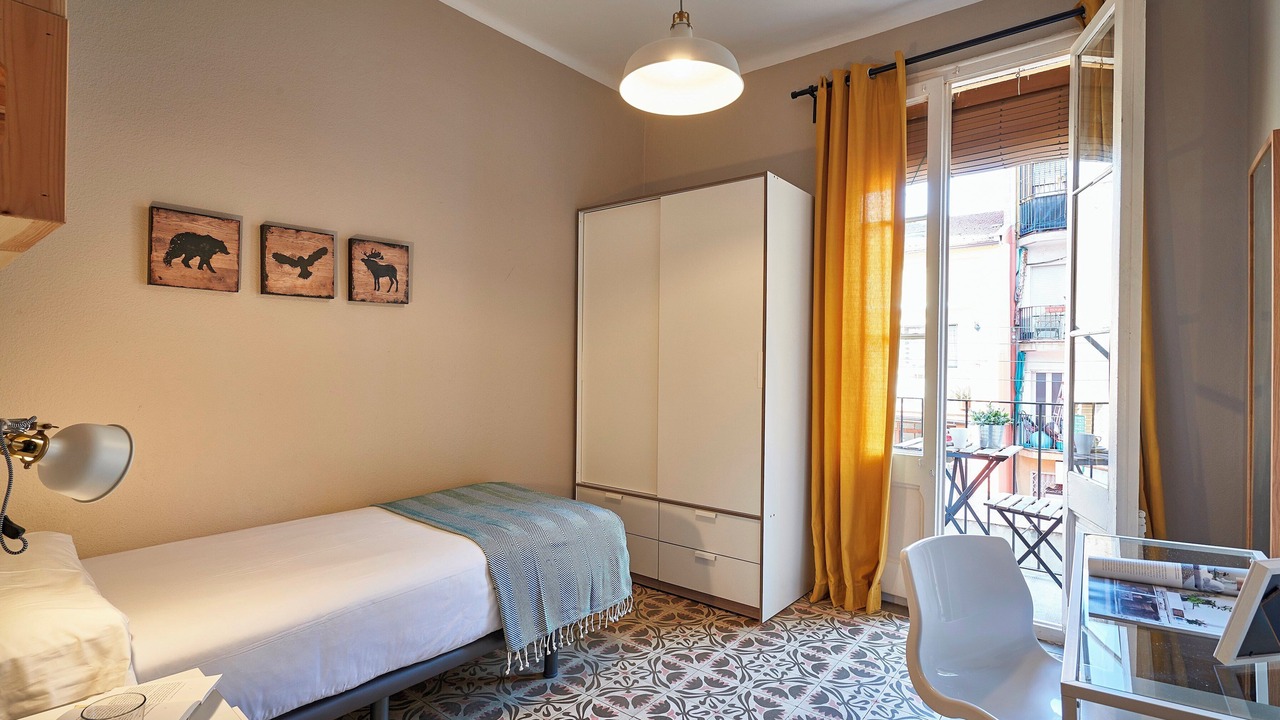 Photo of Bedroom in Sants-Badal