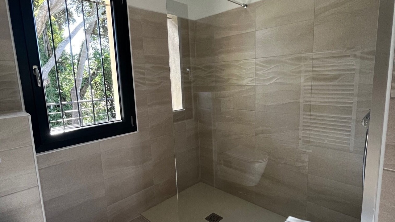Photo of Bathroom in Castries