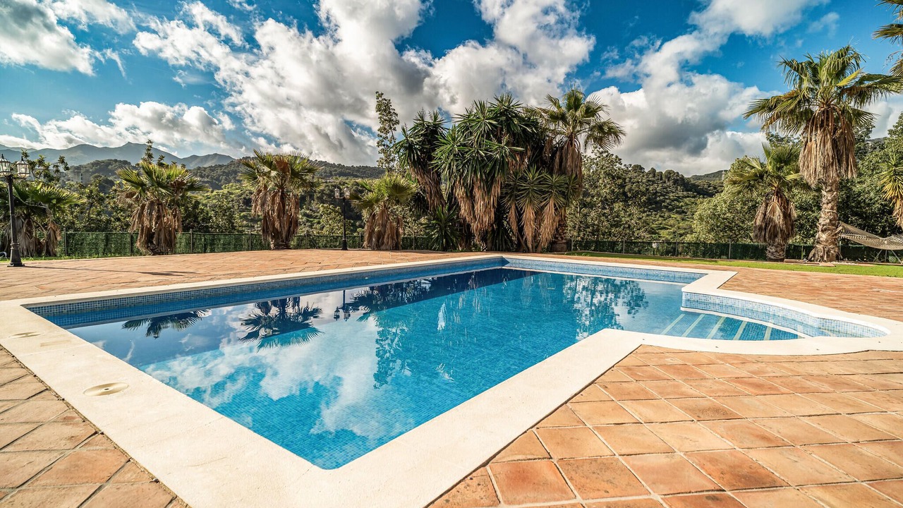 Photo of Outdoor in Monda