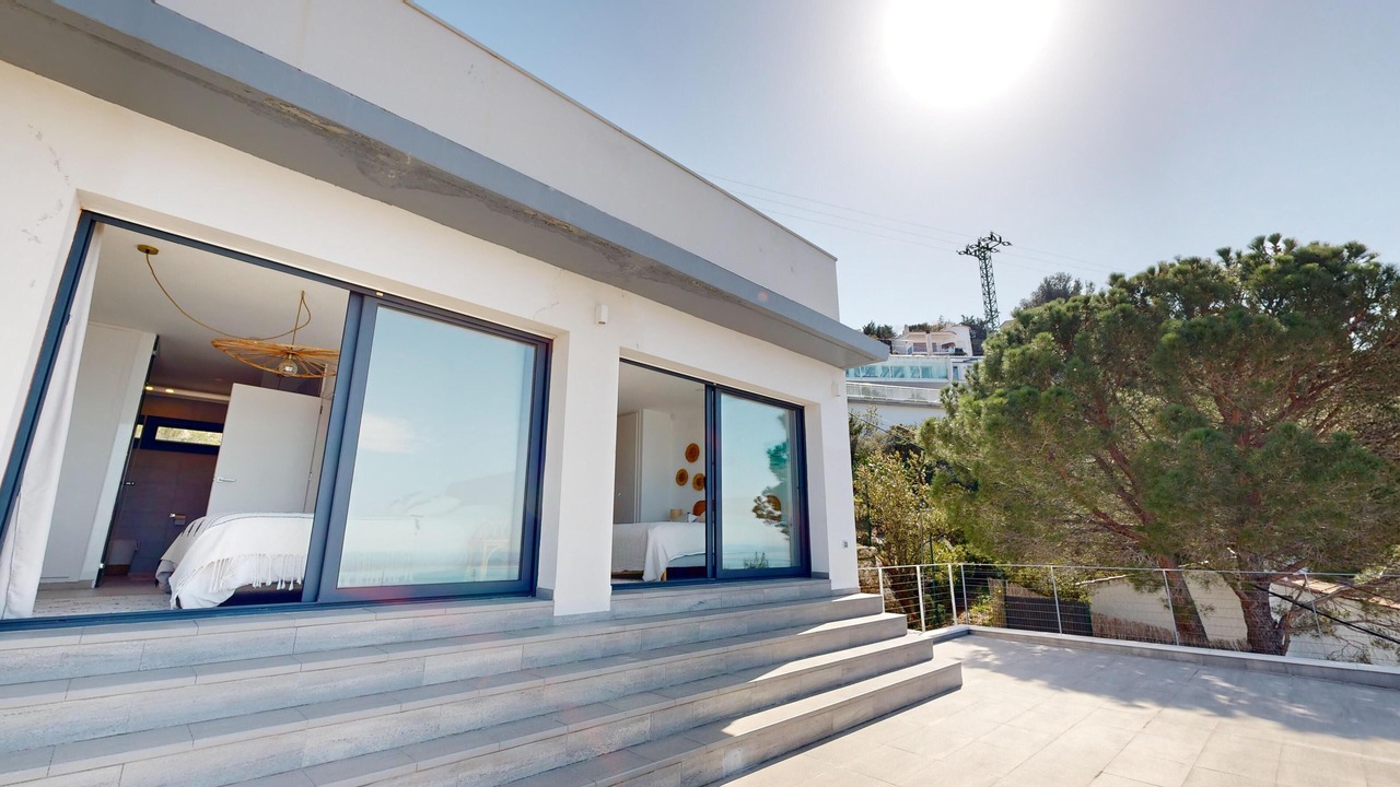 Photo of Patio Balcony in Roses Town Center