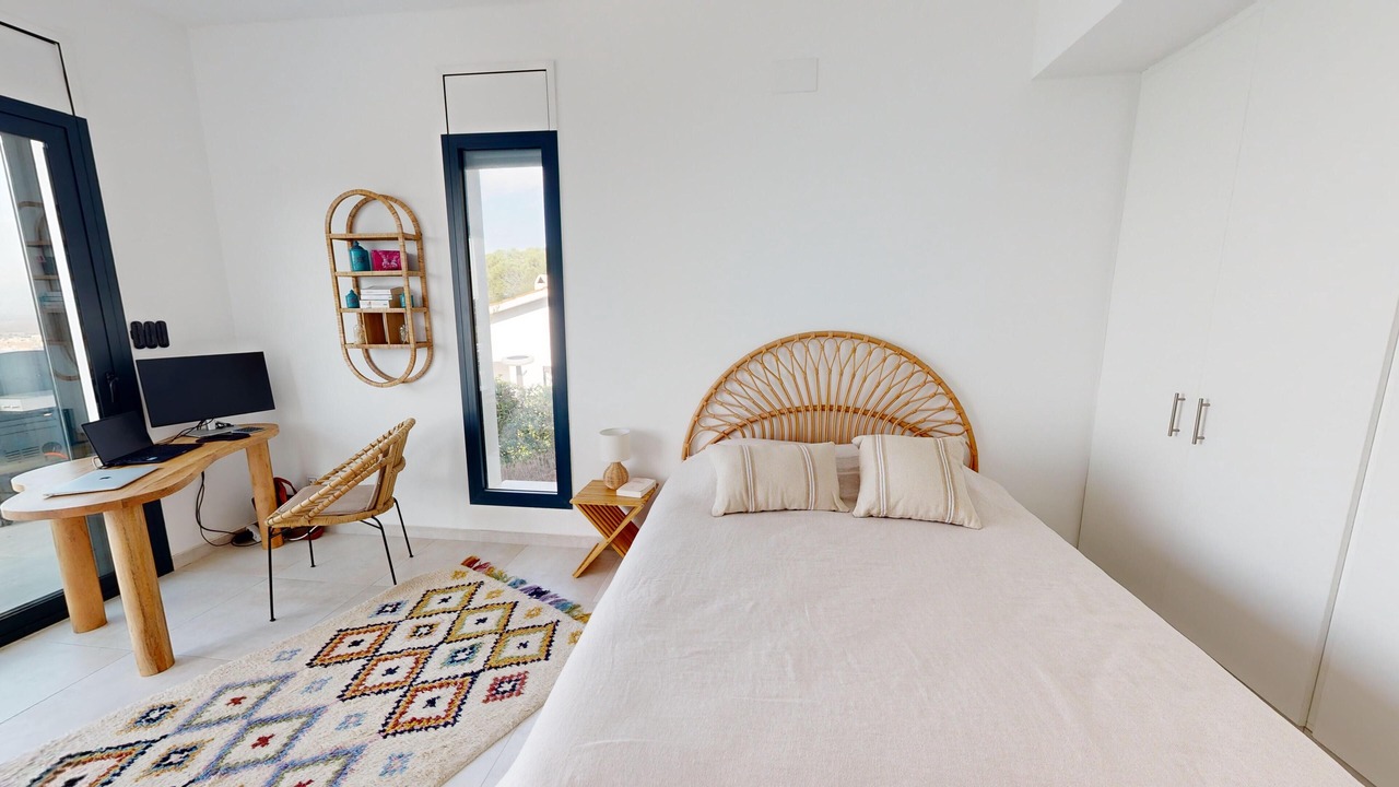 Photo of Bedroom in Roses Town Center