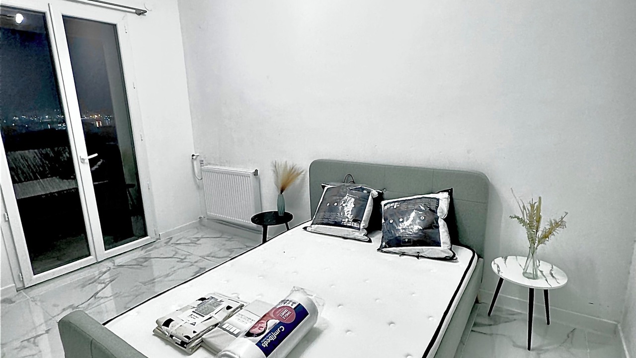 Photo of Bedroom in Port-de-Bouc