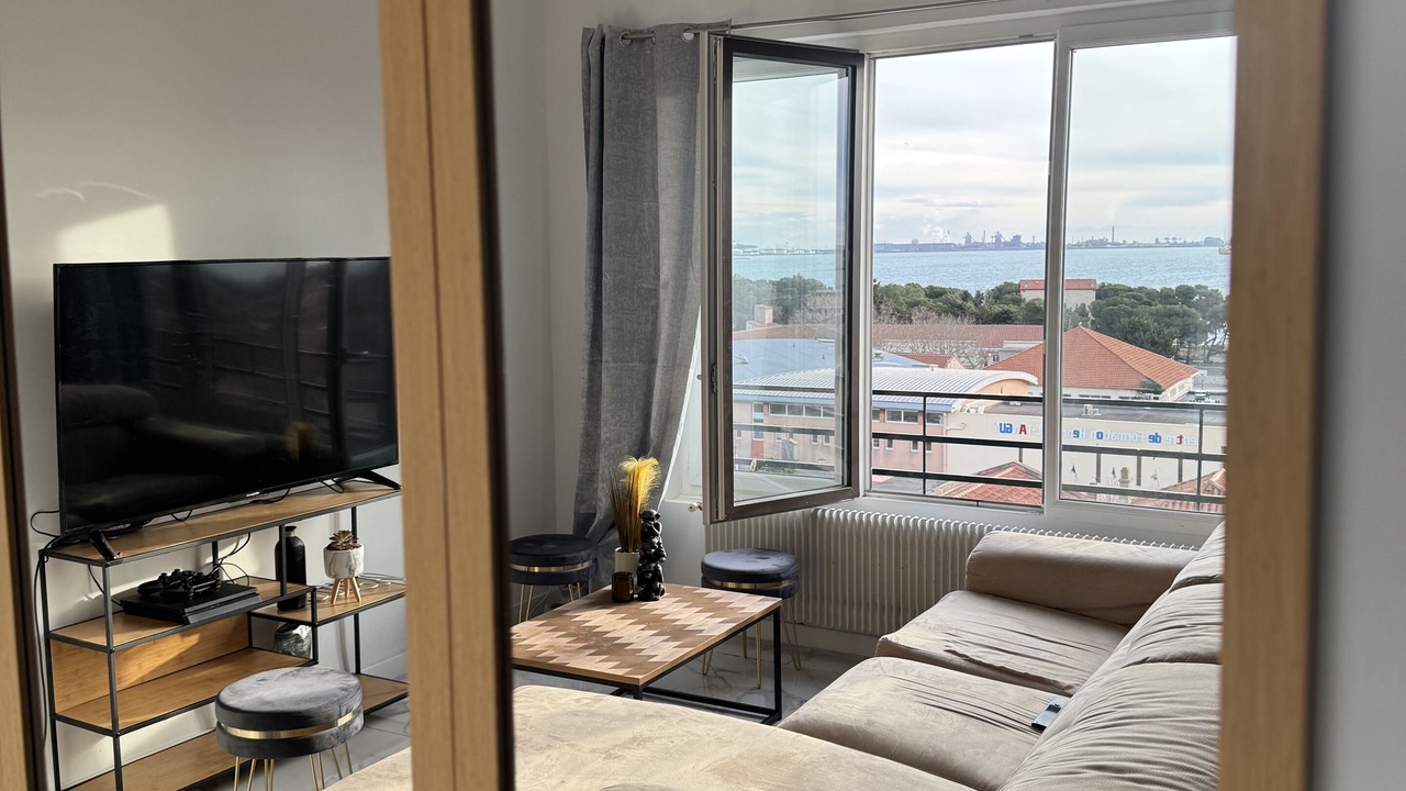 Photo of Livingroom in Port-de-Bouc