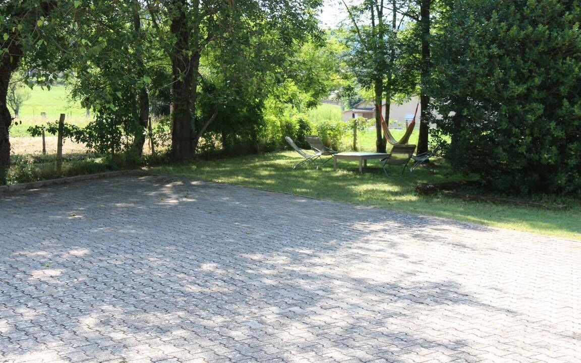 Photo of Outdoor in Meyras