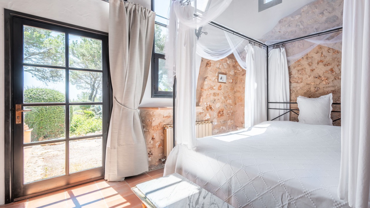 Photo of Bedroom in Santanyi