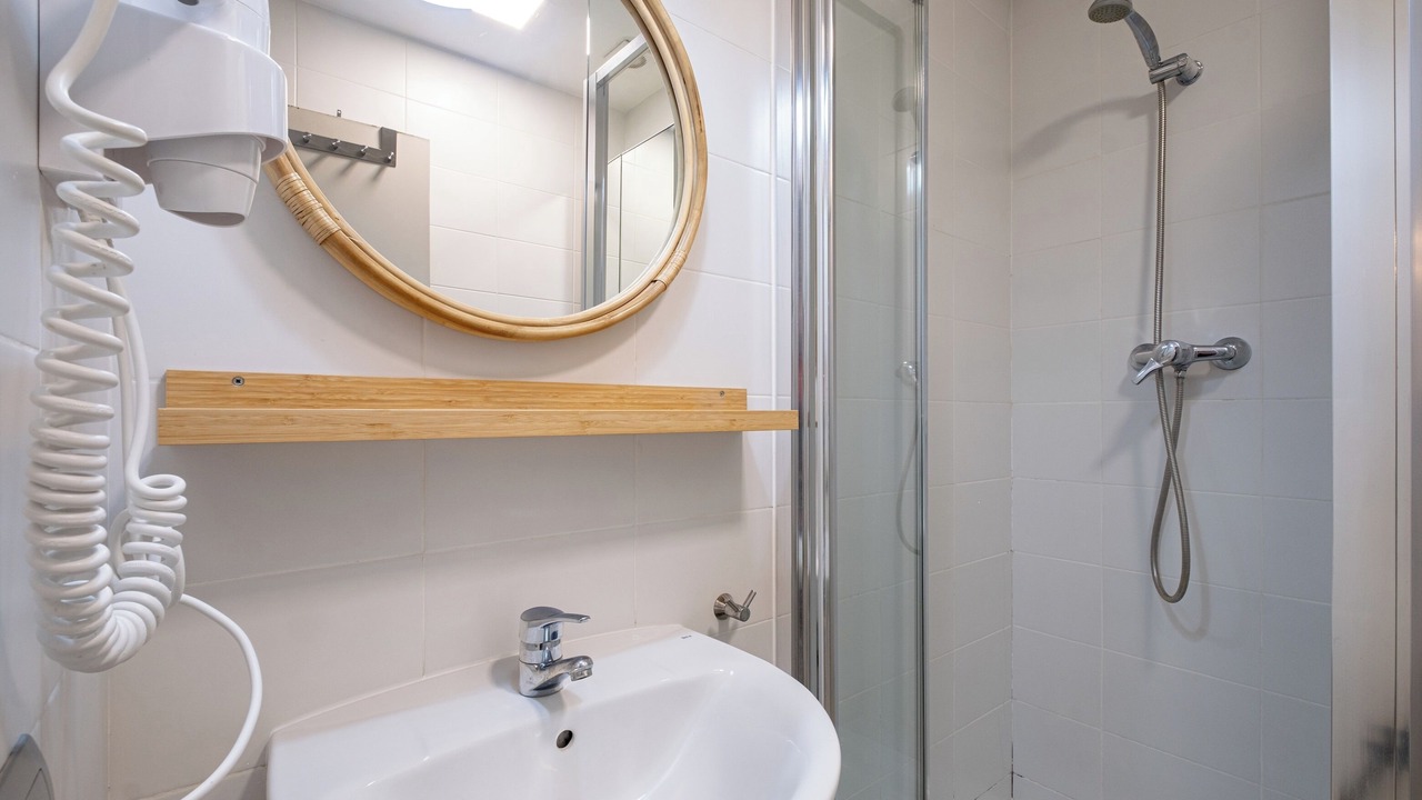 Photo of Bathroom in Sants-Badal