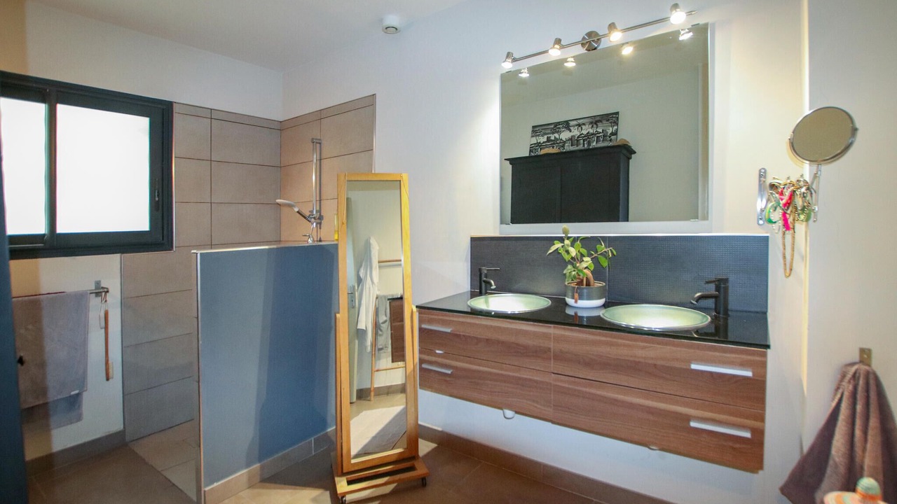 Photo of Bathroom in Villeneuve-les-Avignon