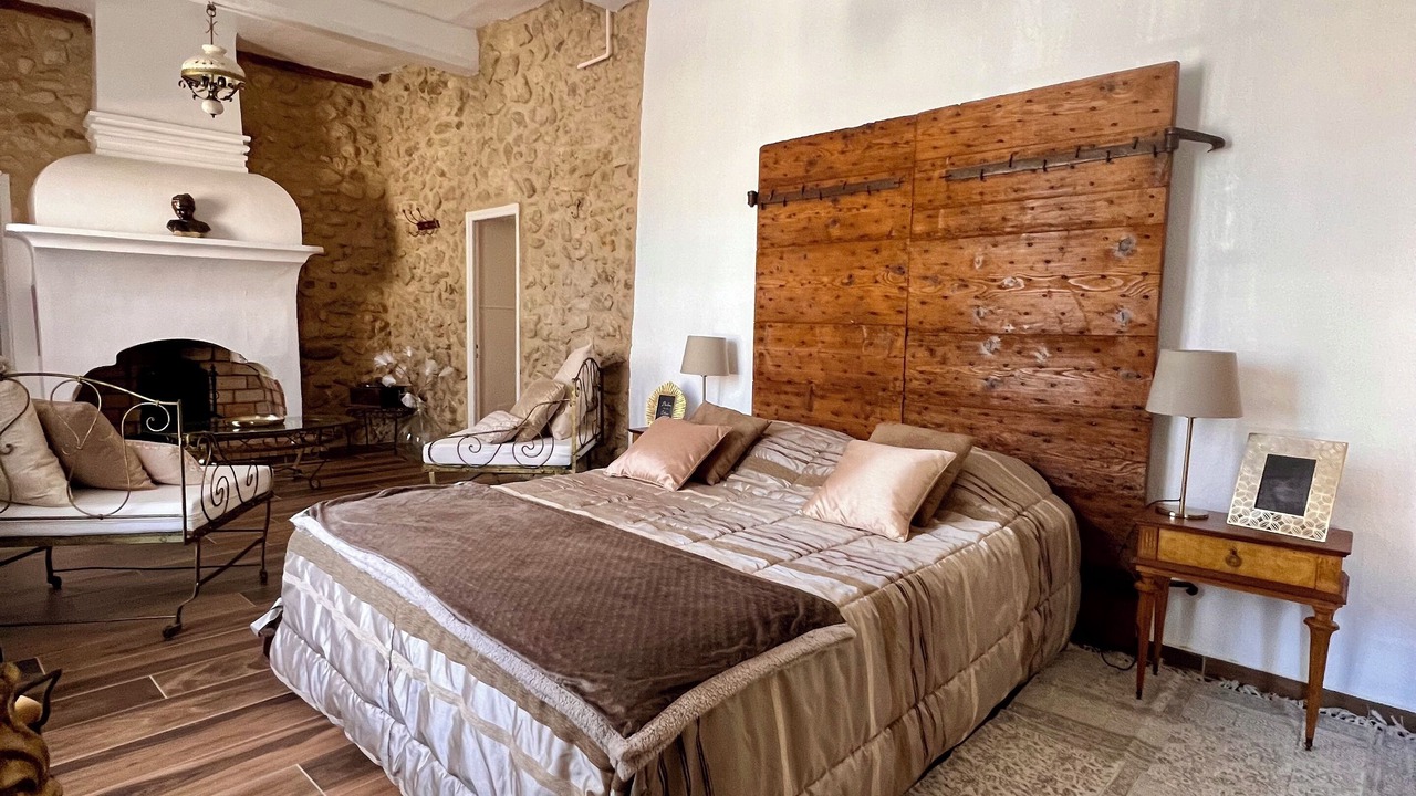 Photo of Bedroom in Le Puy-Sainte-Reparade