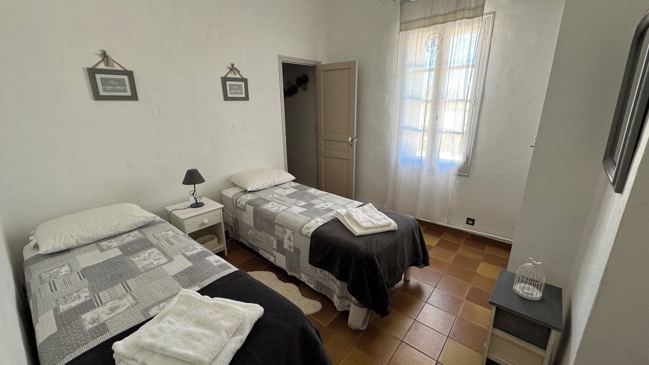 Photo of Bedroom in Le Puy-Sainte-Reparade