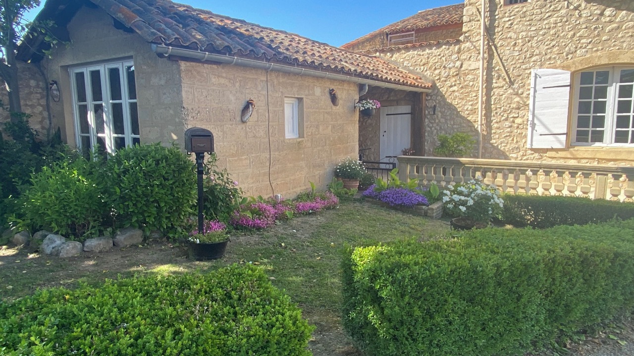 Photo of Outdoor in Le Puy-Sainte-Reparade