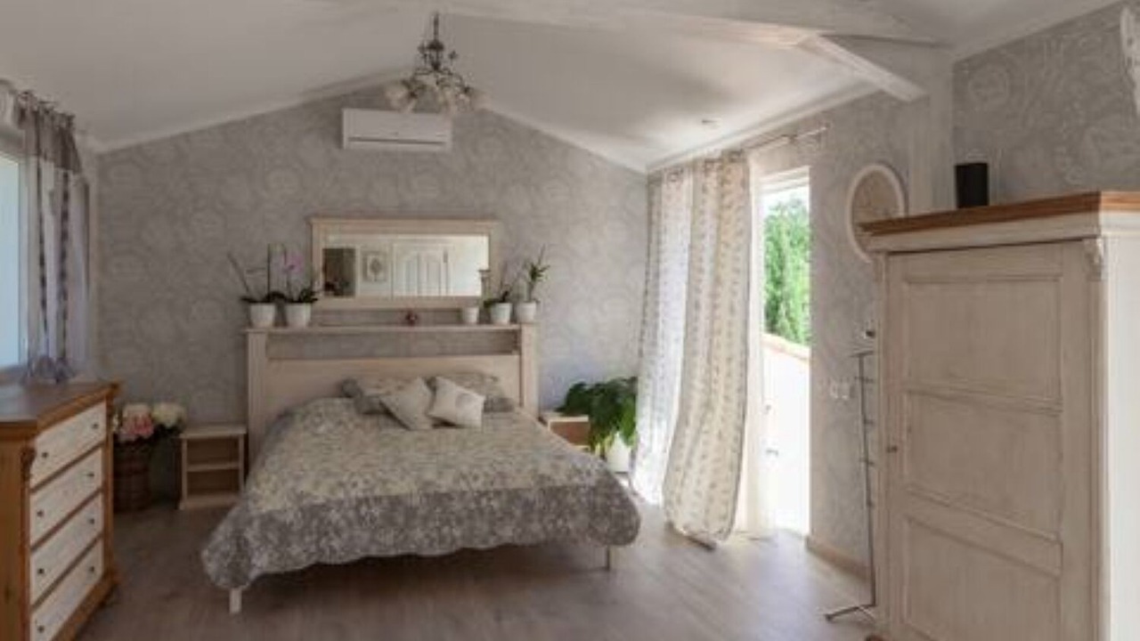 Photo of Bedroom in Grand Sud