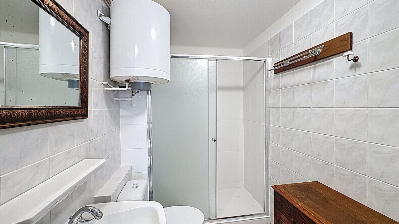 Photo of Bathroom in Saintes-Maries-de-la-Mer