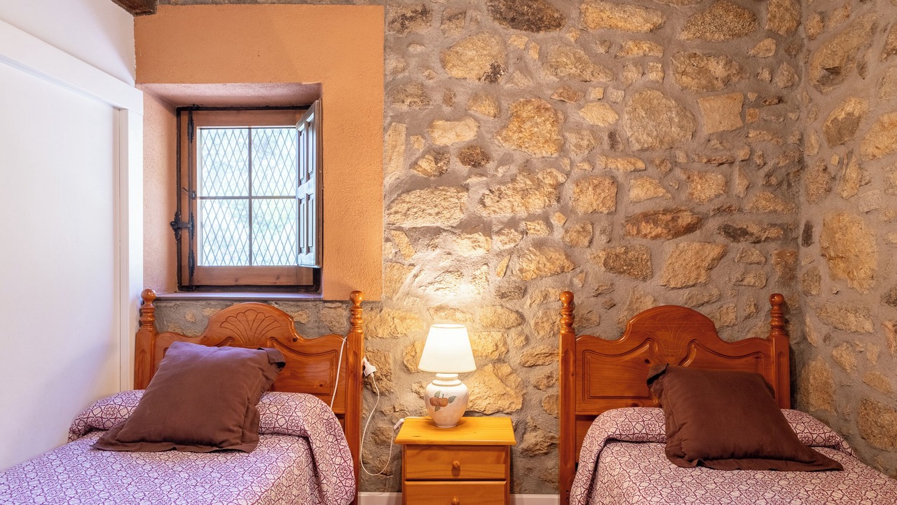 Photo of Bedroom in Candeleda