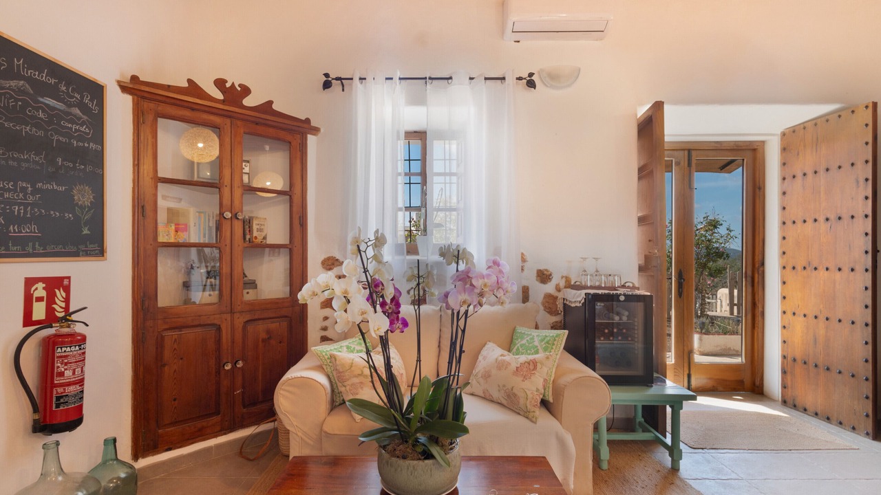 Photo of Livingroom in Sant Carles de Peralta