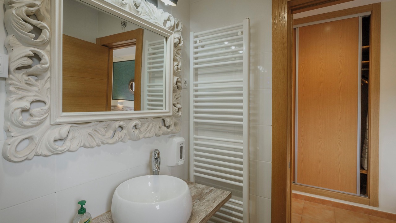 Photo of Bathroom in Villanueva de Avila