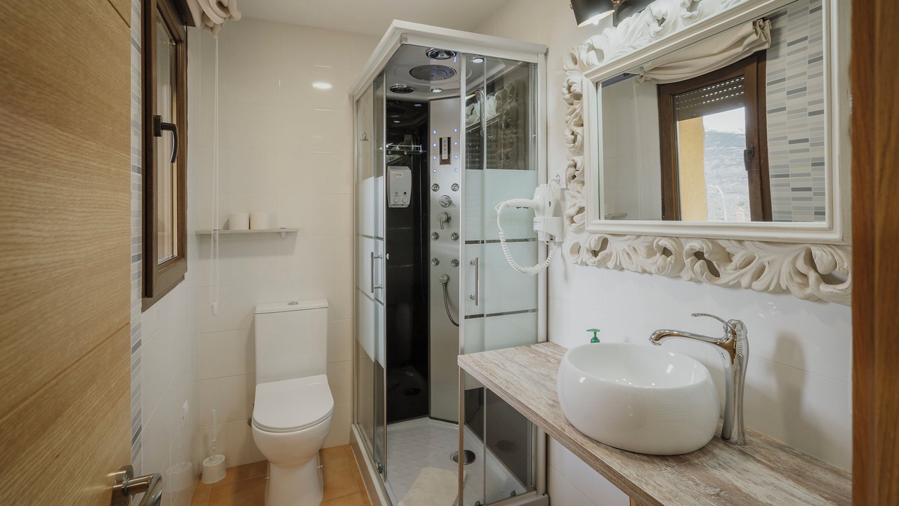 Photo of Bathroom in Villanueva de Avila