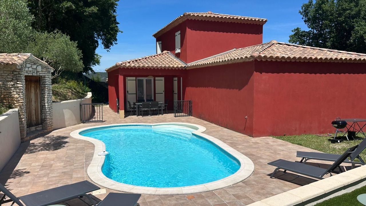Photo of Outdoor in Saint-Julien-de-Peyrolas