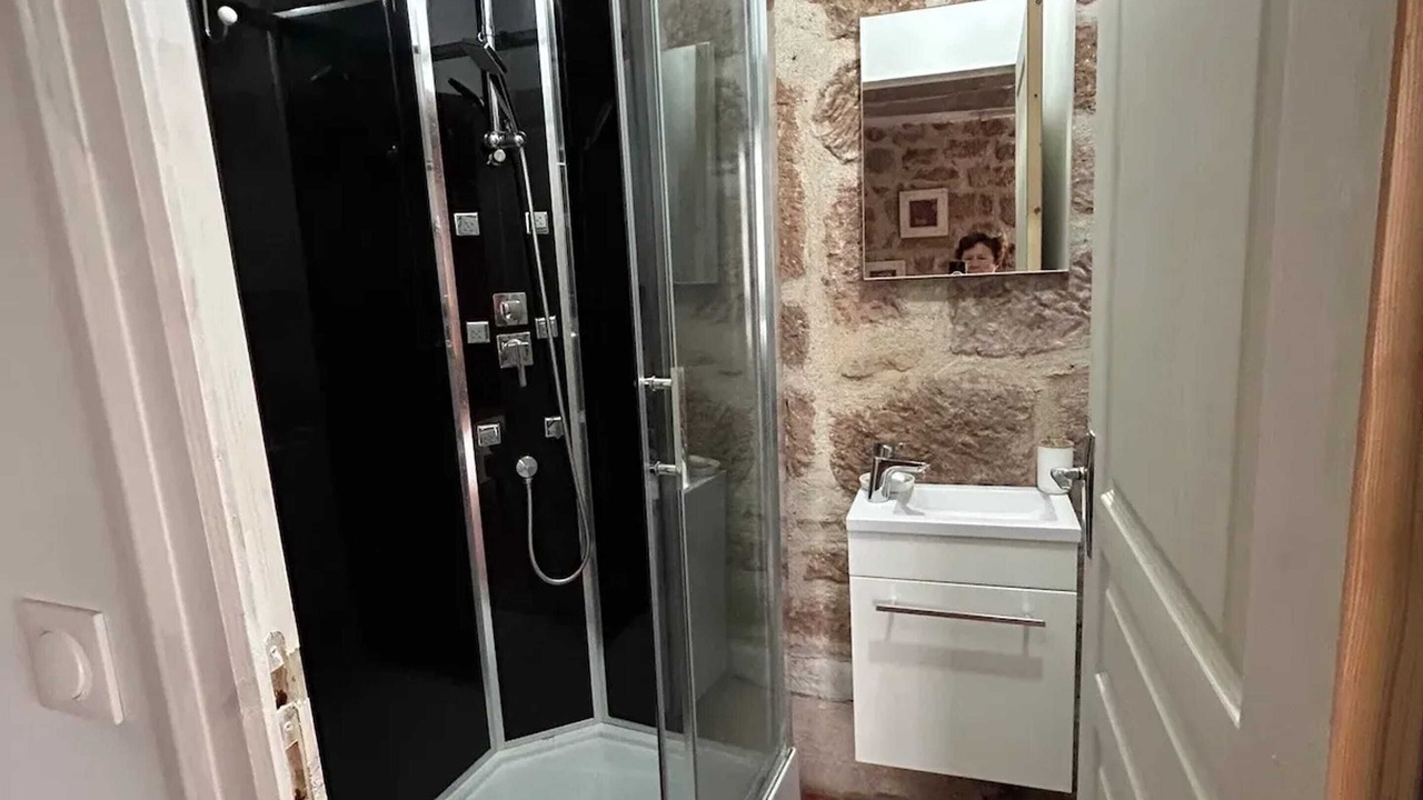 Photo of Bathroom in Villac