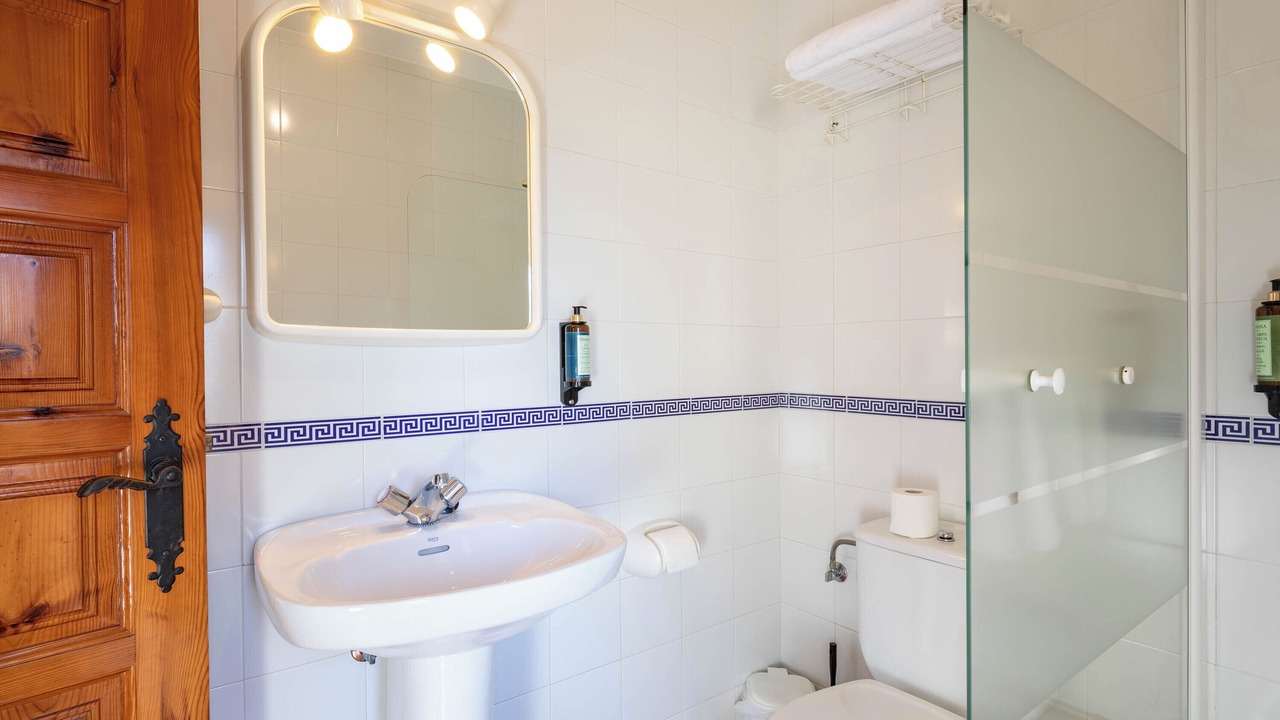 Photo of Bathroom in Tui