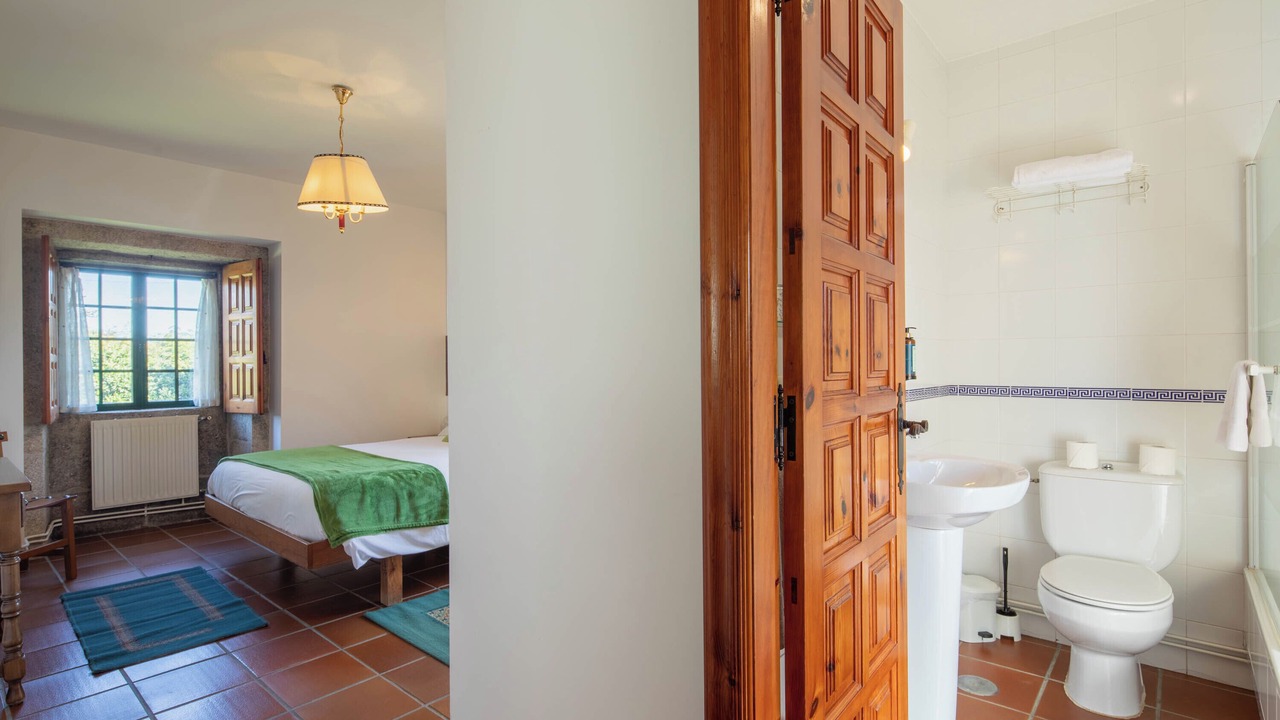 Photo of Bathroom in Tui