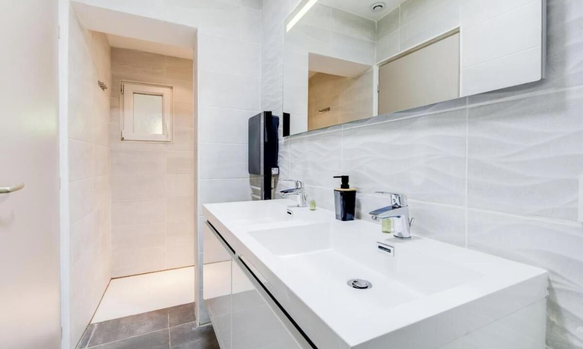 Photo of Bathroom in Velaux