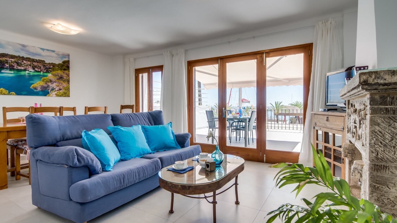 Photo of Livingroom in Alcanada