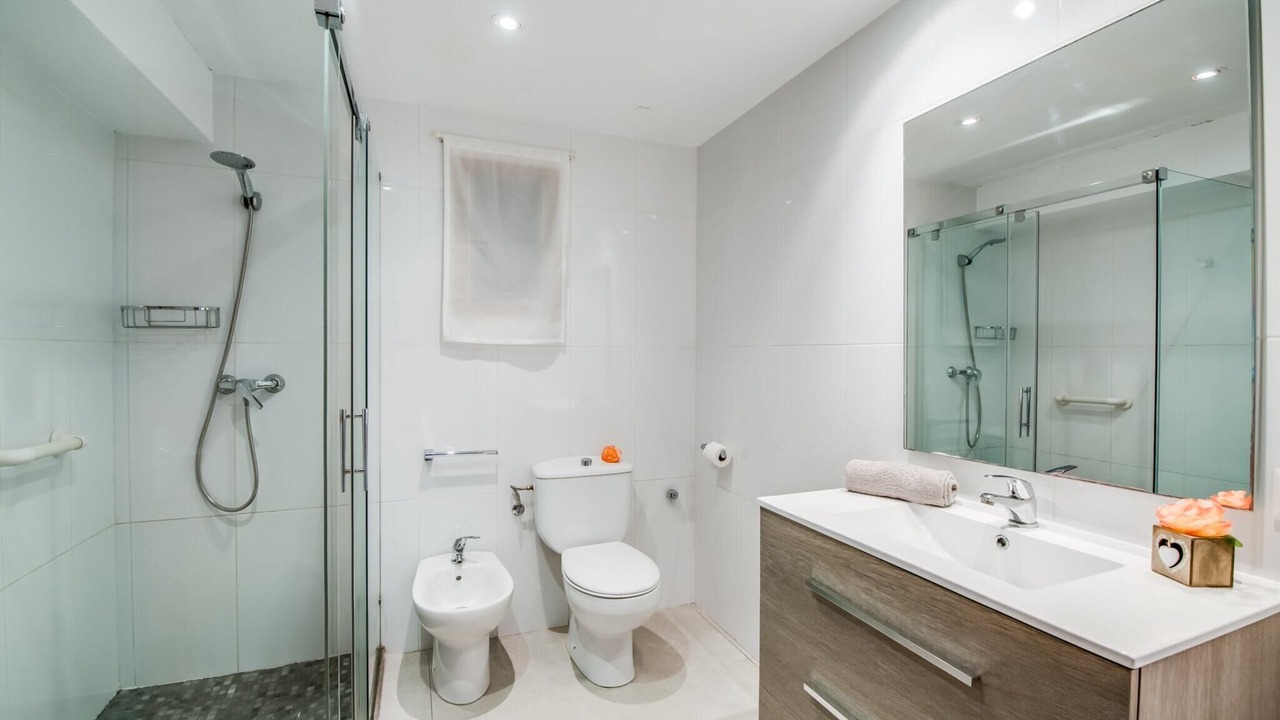 Photo of Bathroom in Alcanada
