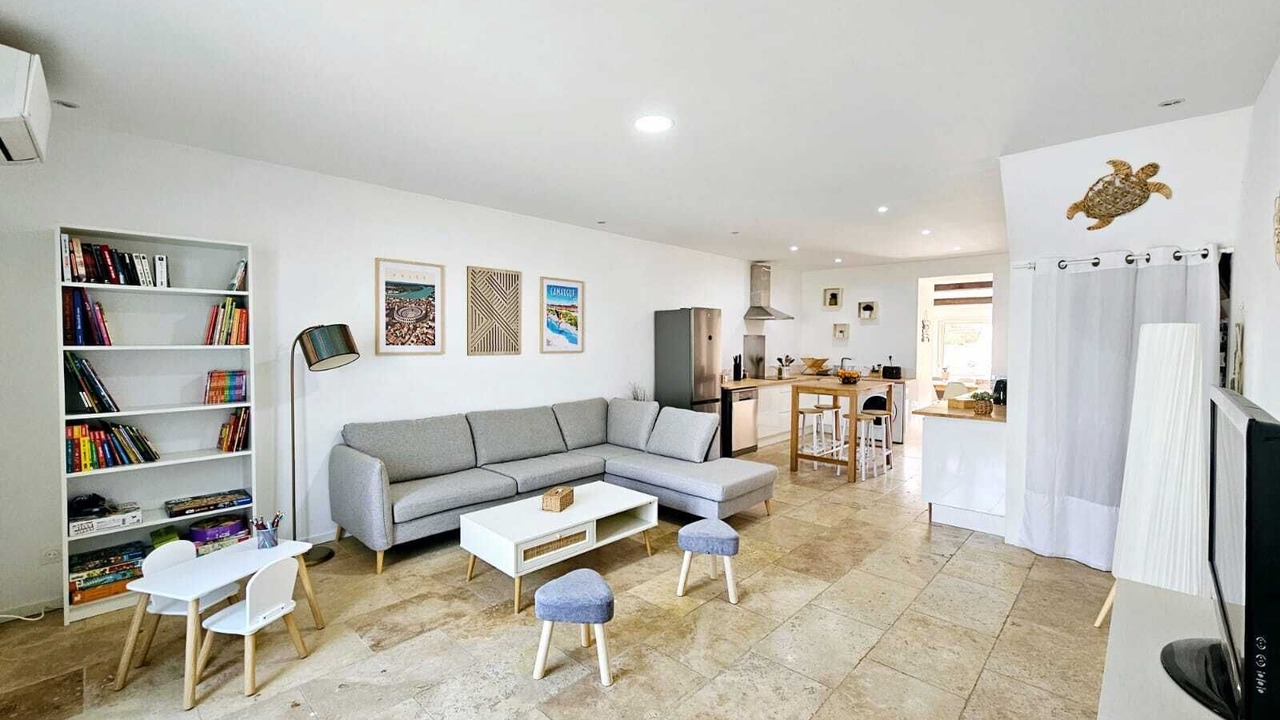 Photo of Livingroom in Salin-de-Giraud
