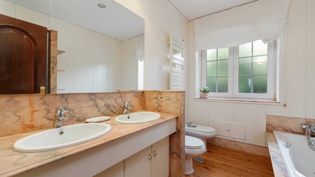 Photo of Bathroom in Baiona Old Town