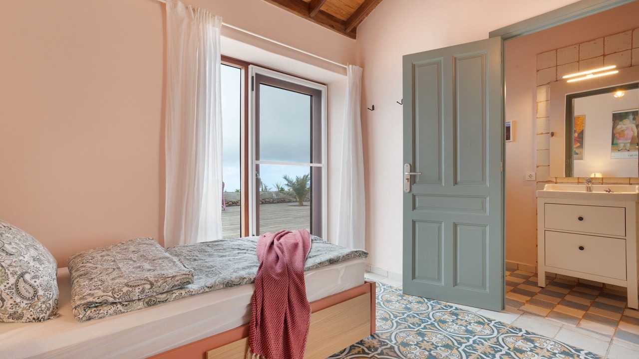 Photo of Bedroom in Taucho