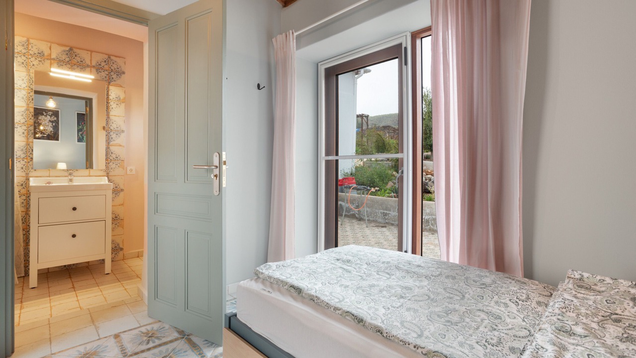 Photo of Bedroom in Taucho