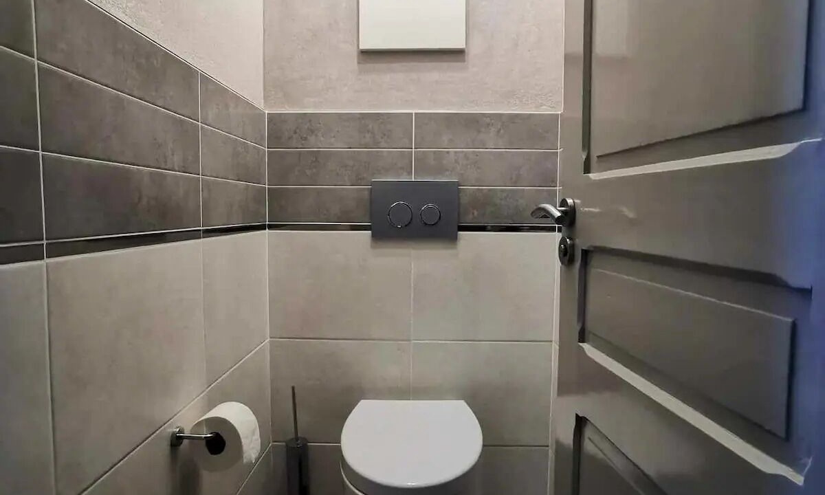 Photo of Bathroom in Saint-Chamas
