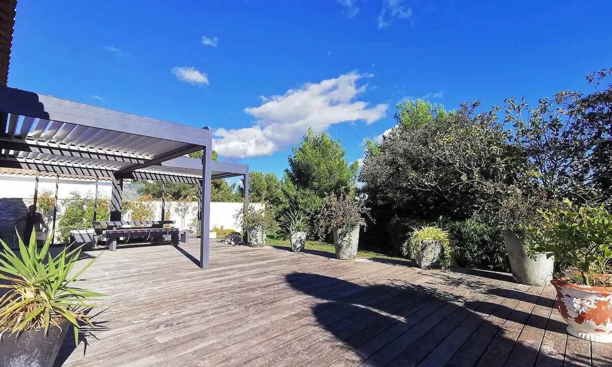 Photo of Patio Balcony in Saint-Chamas