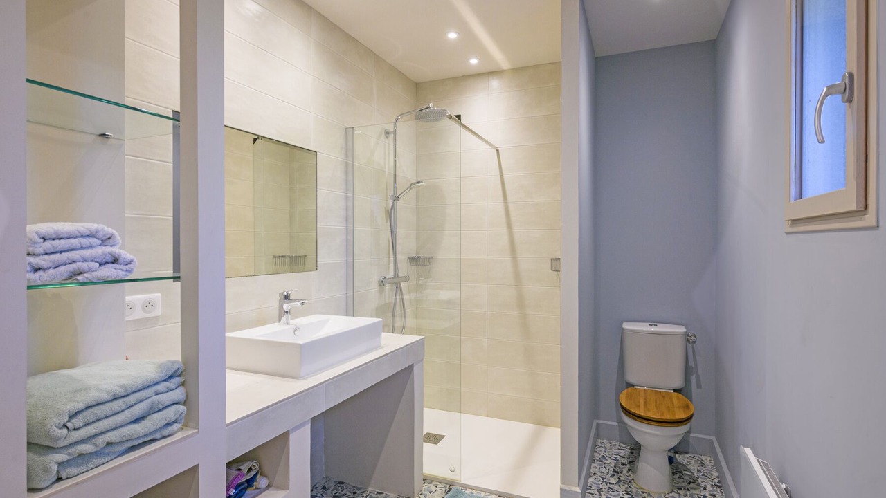 Photo of Bathroom in Paradou
