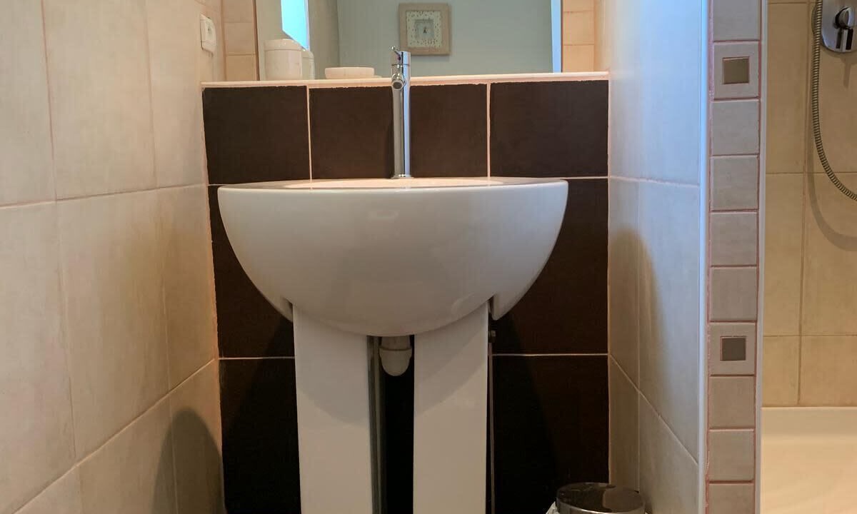 Photo of Bathroom in Chateaurenard