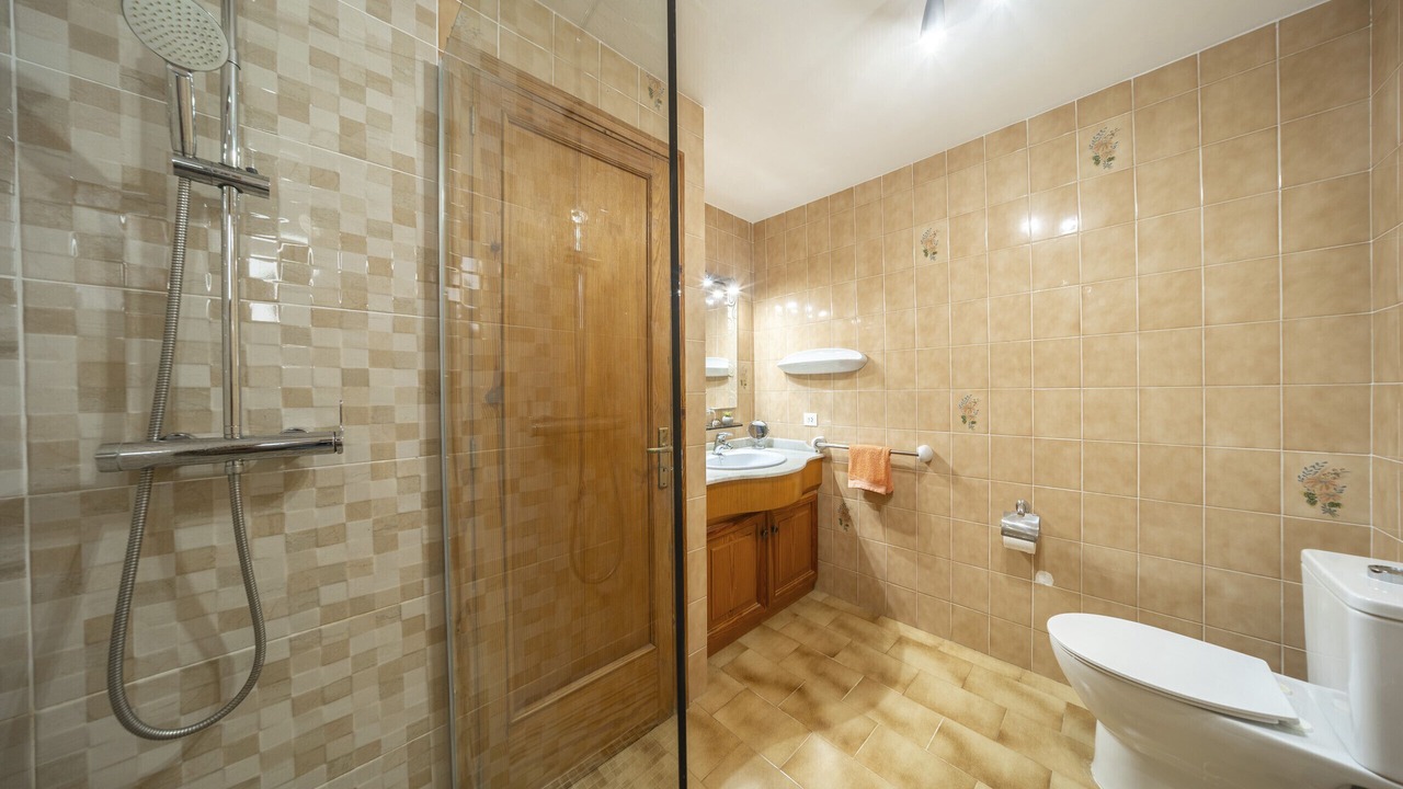 Photo of Bathroom in Alcanada