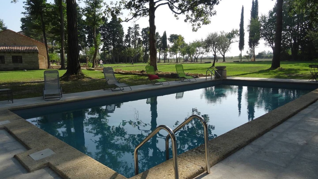 Photo of Others in Beaucaire