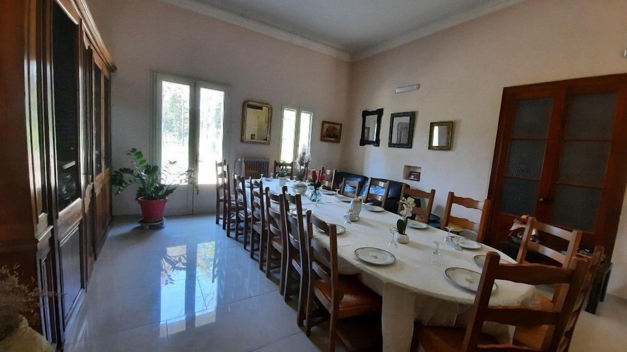 Photo of Others in Beaucaire
