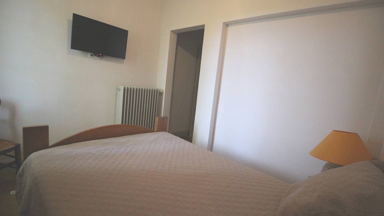 Photo of Others in Beaucaire