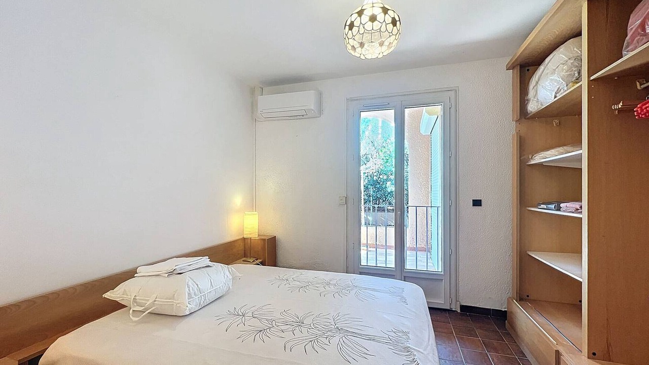 Photo of Bedroom in Les Lecques